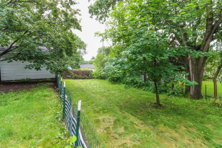 Home in the City of Waupaca For Auction - image 33