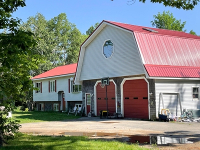 Maine Country Home - image 2