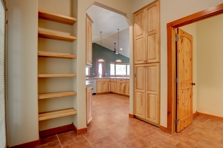 Stunning Country Home For Sale in Dolores, CO - image 26