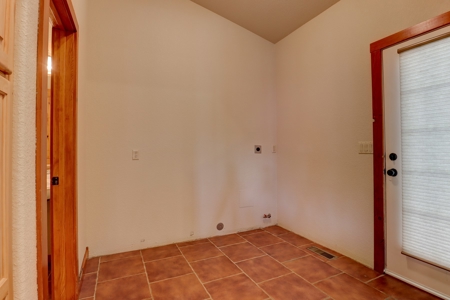 Stunning Country Home For Sale in Dolores, CO - image 23