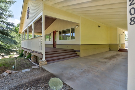 Stunning Country Home For Sale in Dolores, CO - image 15