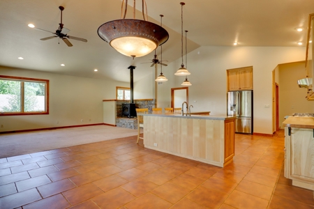 Stunning Country Home For Sale in Dolores, CO - image 21