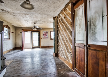 Fixer-Upper Farmhouse for Sale in Floyd VA - image 12