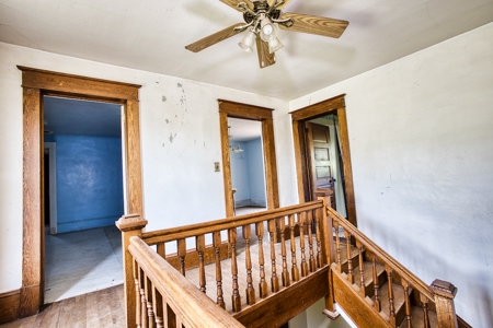Fixer-Upper Farmhouse for Sale in Floyd VA - image 10