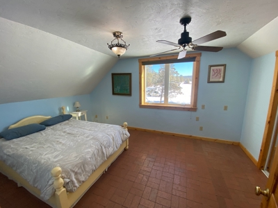 Passive Solar Masterpiece in the Carson National Forest - image 49