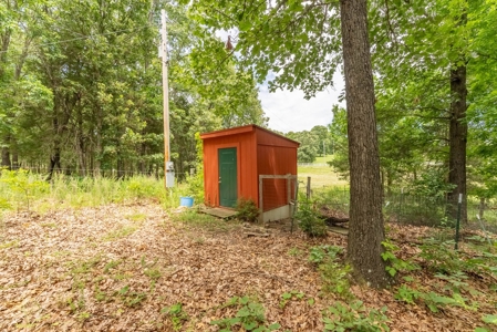 Country Home and Acreage in West Plains Missouri - image 32