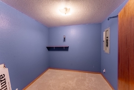 Country Home and Acreage in West Plains Missouri - image 28