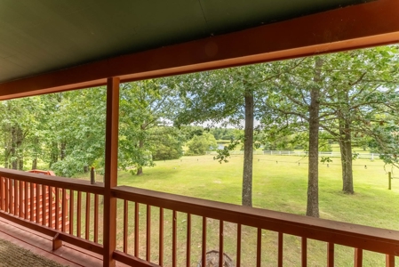 Country Home and Acreage in West Plains Missouri - image 8