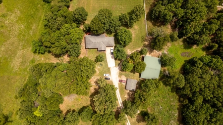 Country Home and Acreage in West Plains Missouri - image 44