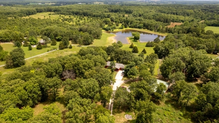 Country Home and Acreage in West Plains Missouri - image 41