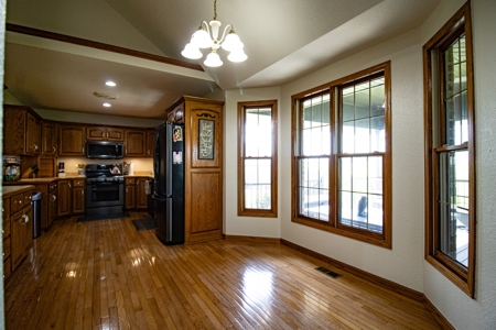 Home for sale St. Clair County MO - image 28