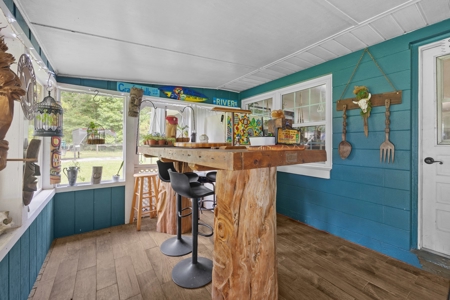 Adorable 3 Bedroom, 2 Bathroom Near The Wacassa River! - image 21