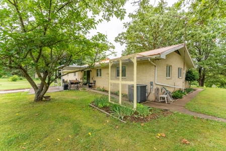 Ozarks Country Home And Shop On 15 Acres Near Salem Arkansas - image 4