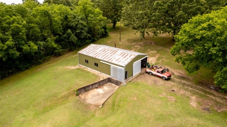 Ozarks Country Home And Shop On 15 Acres Near Salem Arkansas - image 34