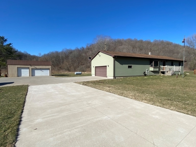 Home on Class 1 Trout Stream Vernon County WI - image 1