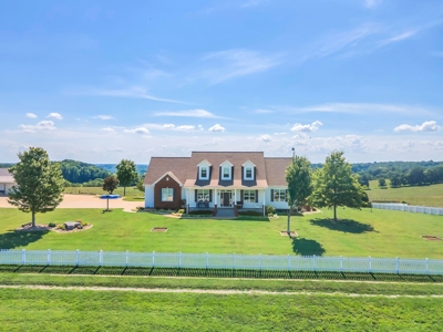 Private Country Home In Tennessee With Shop, Pond, Fencing - image 1
