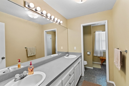 Home on 40 acres & live water in Heath Valley near ATV trail - image 5