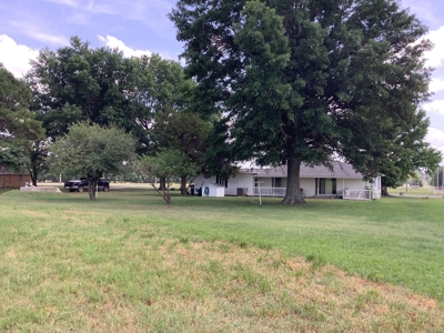 Country Home For Sale on 18 Acres - image 20