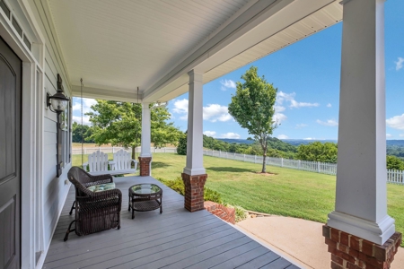 Private Country Home In Tennessee With Shop, Pond, Fencing - image 4