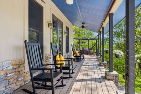 Private Country Home In Tennessee With Shop,  Fencing - image 4