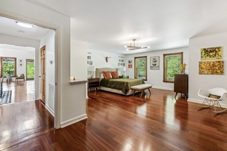 Private Country Home In Tennessee With Shop,  Fencing - image 17