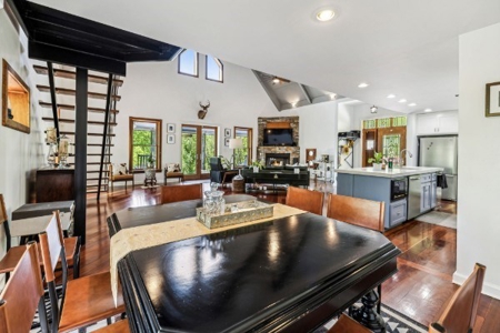 Private Country Home In Tennessee With Shop,  Fencing - image 16