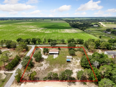 Cozy Ranch Home On 2 Acres In Morriston, Fl - image 26