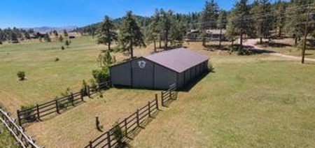 Beautiful Home Waiting for YOU - image 33