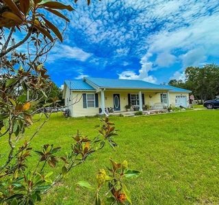 Dream home near the serene Suwannee River in Old Town - image 1