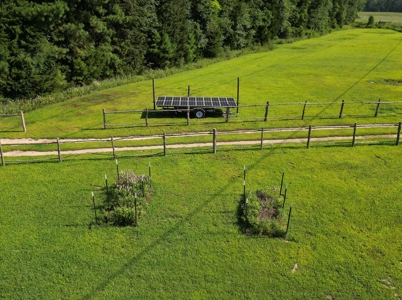 East TX Sustainable Solar Off Grid Barndominium with Land - image 7