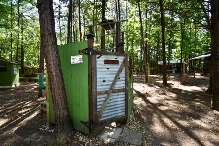 East TX Sustainable Solar Off Grid Barndominium with Land - image 37