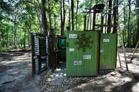 East TX Sustainable Solar Off Grid Barndominium with Land - image 36