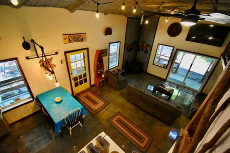 East TX Sustainable Solar Off Grid Barndominium with Land - image 32