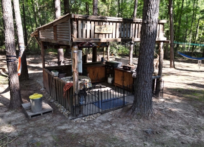 East TX Sustainable Solar Off Grid Barndominium with Land - image 12