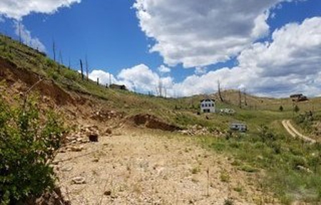 Camp or Build on Your Secluded Lot - image 6