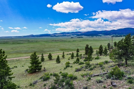 Mountain Oasis In Ranch Of The Rockies - image 34