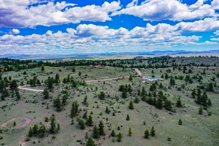 Mountain Oasis In Ranch Of The Rockies - image 8
