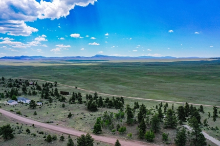 Mountain Oasis In Ranch Of The Rockies - image 2