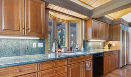 TURN-KEY Mountain Home on Golf Course - image 17