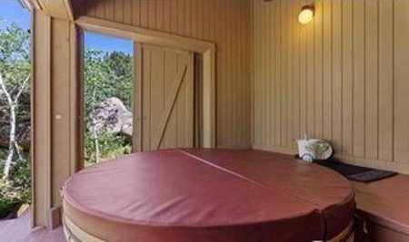 TURN-KEY Mountain Home on Golf Course - image 36
