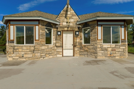 Newer Home on Property with so many Opportunities!! - image 21