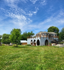 Newer Home on Property with so many Opportunities!! - image 1