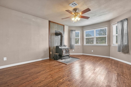 Country Home with Shop on Acreage - image 18