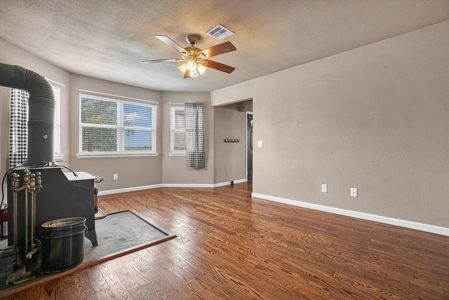 Country Home with Shop on Acreage - image 19