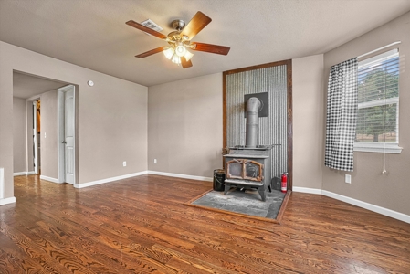Country Home with Shop on Acreage - image 20