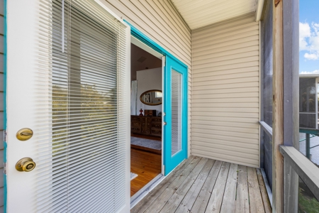 Suwannee Water Front Home For Sale - image 42
