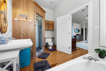 Suwannee Water Front Home For Sale - image 41
