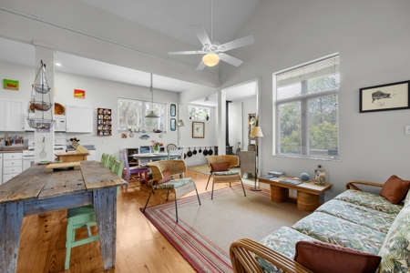 Suwannee Water Front Home For Sale - image 30