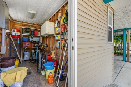 Suwannee Water Front Home For Sale - image 37