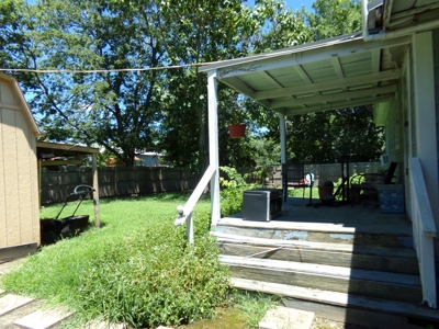 Home in Country Town, NE TX, Red River County, Detroit TX - image 22